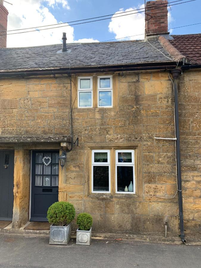 Cottage In The Heart Of Montacute 外观 照片